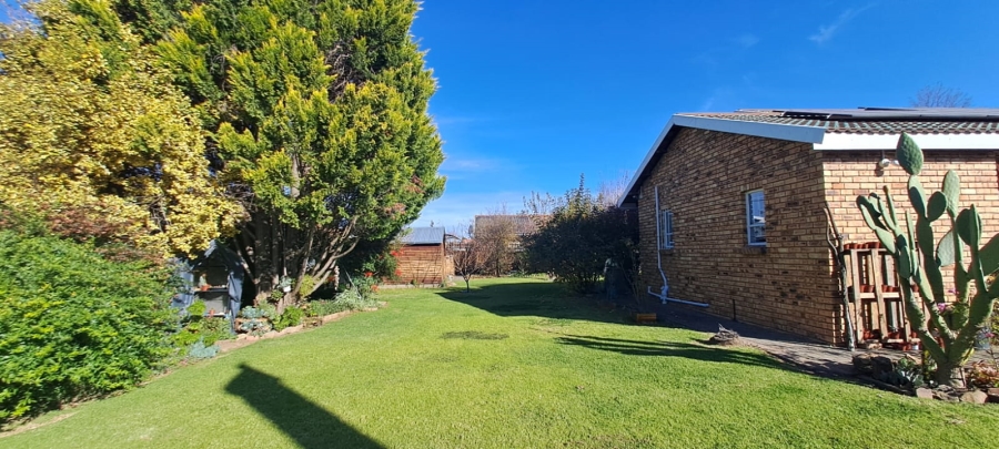 4 Bedroom Property for Sale in La Provance Free State